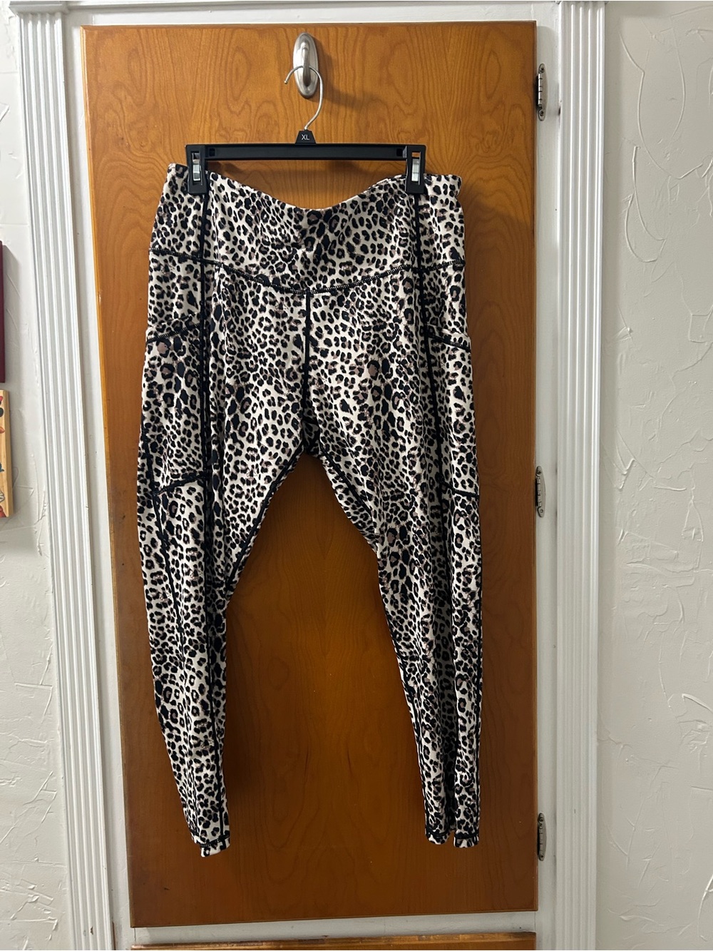 Bucee’s Leopard Print leggings- Black & Cream